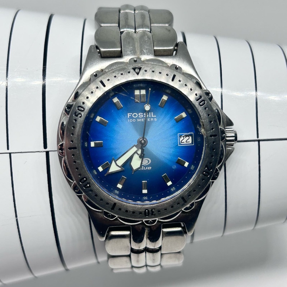 Fossil Blue AM-3580 Silver Tone 100M WR ST. Steel Watch, Working!